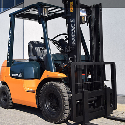 PERFECTLY REFURBISHED FORKLIFTS  